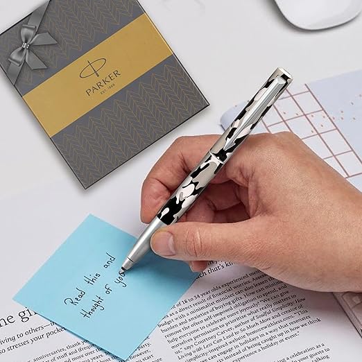 Parker Gift Set| Vector Camouflage Roller Ball Pen Gift Set | Pen with 1 Ink Cartridge & Keychain | Ink Color Blue | Premium set crafted for Gifting - Image 2